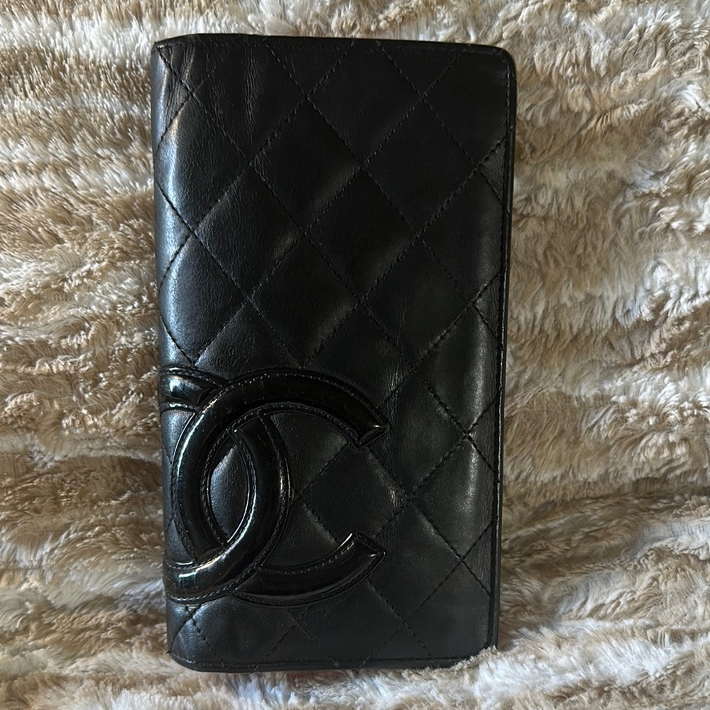 CHANEL Black Quilted Leather Wallet